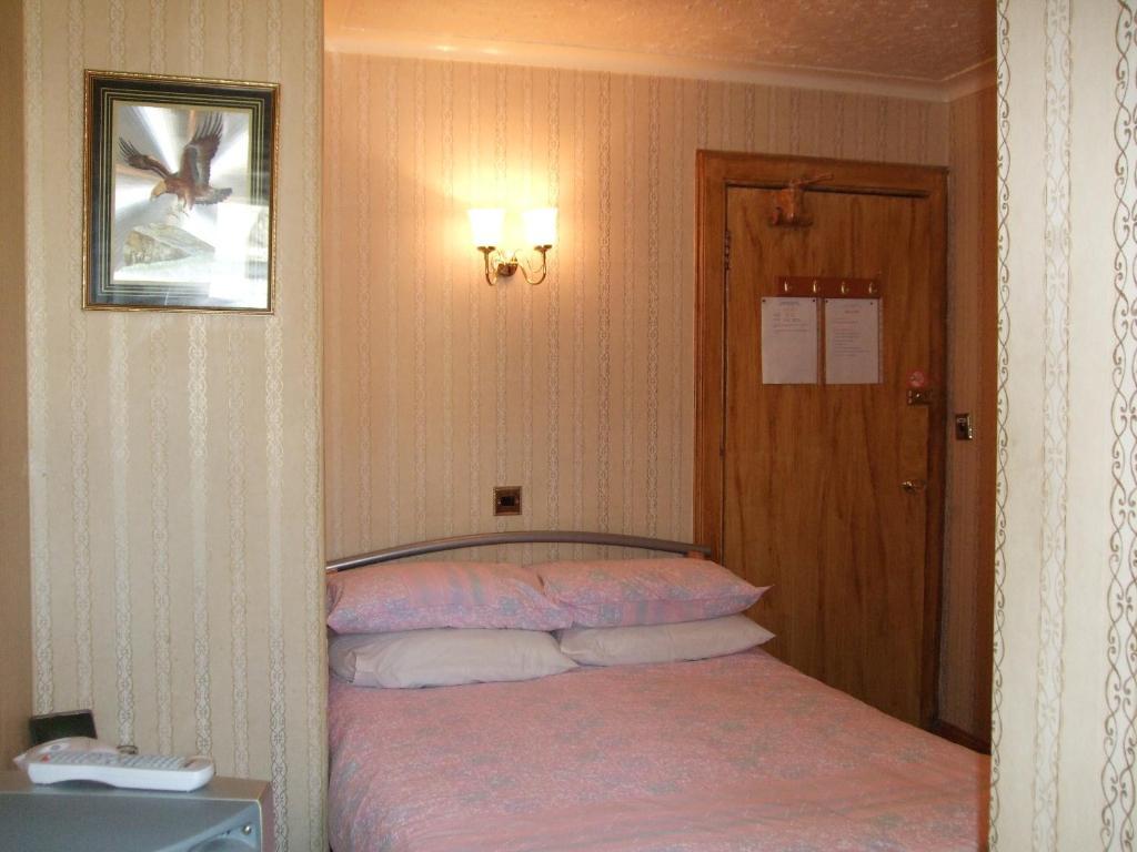 Swan Lake Guest House Edinburgh Room photo